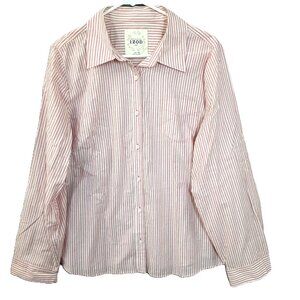 Izod Woman's Button-up Shirt Size 1X, Long Sleeve, Pink & White, Small spot